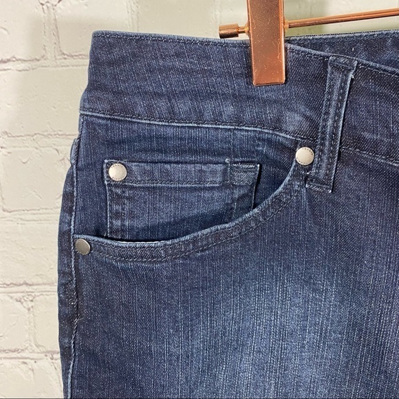 Torrid Skinny Jeans Stretch Dark Wash 20 - Picture 4 of 9